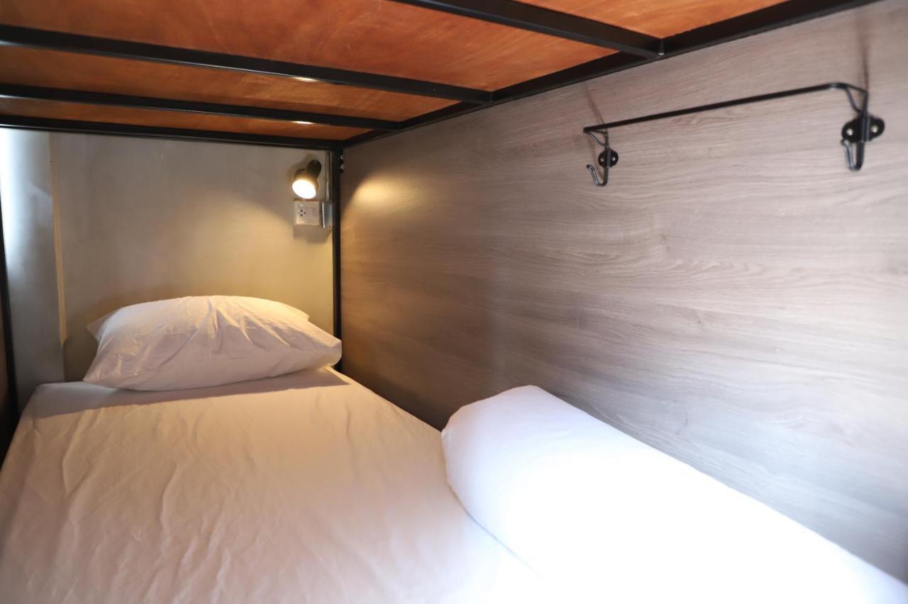 The Cube Hostel Khaosan Bangkok Exterior foto