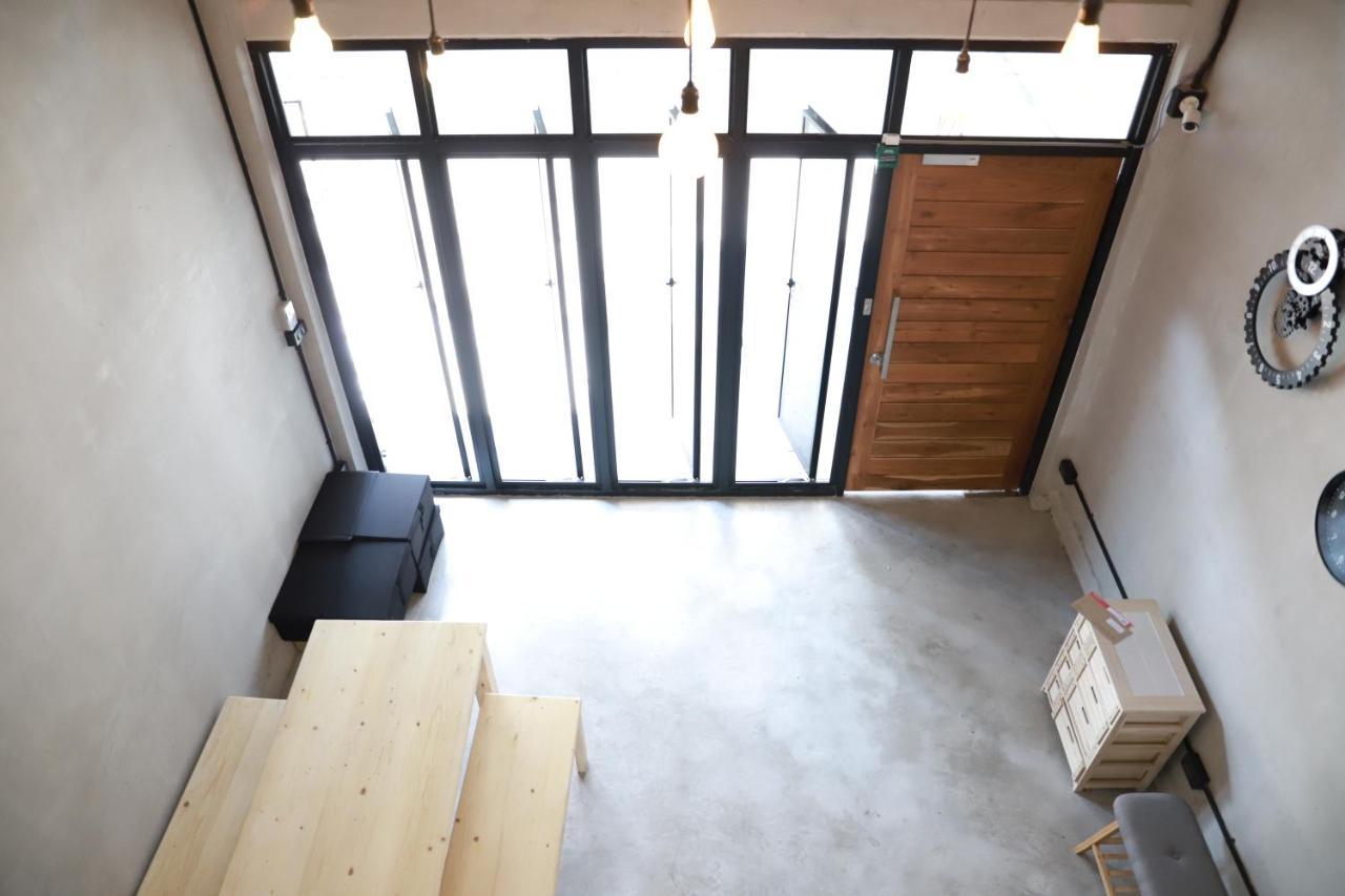 The Cube Hostel Khaosan Bangkok Exterior foto